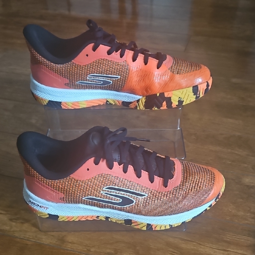 Skechers Mens Pickle Ball Sneakers Vibrant Orange and Black Sz 10.5